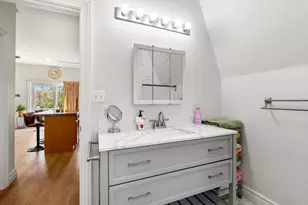 37 Lakeview St, Whitman, MA 02382 - Photo 9