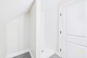 121 Durfee St, New Bedford, MA 02740 - Photo 29