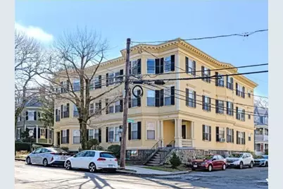 15-15A Jason St, Arlington, MA 02476 - Photo 3