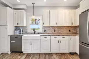 23 Sagamore Ave, Winthrop, MA 02152 - Photo 5