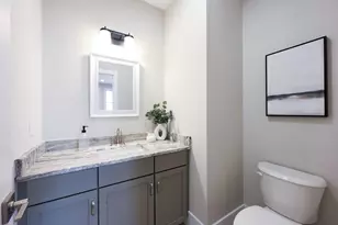 27 Thomas Mann Cir, Norfolk, MA 02056 - Photo 13