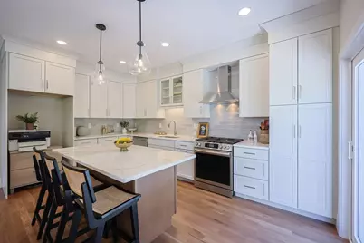 27 Thomas Mann Circle #Unit 18, Norfolk, MA 02056 - Photo 9