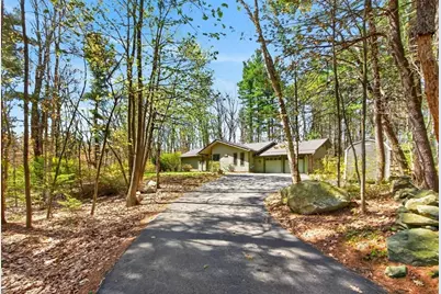 18 Laurel Ln, Princeton, MA 01541 - Photo 7