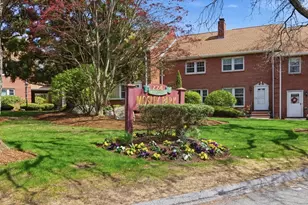 224 Park St, Stoneham, MA 02180 - Photo 1