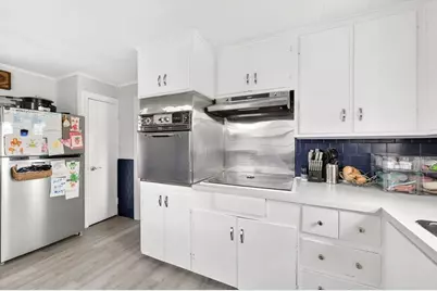 604 Woodlawn Street, Fall River, MA 02720 - Photo 13