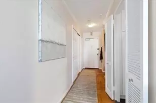 9 Hawthorne Pl, Boston, MA 02114 - Photo 9