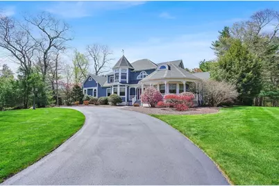 90 Southwood Dr, Ludlow, MA 01056 - Photo 3