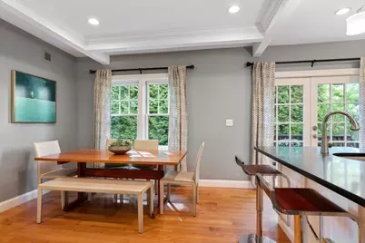 8 Arapahoe Rd #-, Newton, MA 02465 - Photo 7