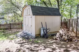 15 Mayflower Rd, Norwood, MA 02062 - Photo 39