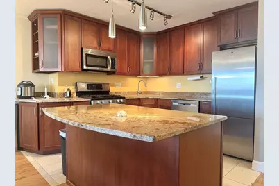 9 Hawthorne Place #7J, Boston, MA 02114 - Photo 3