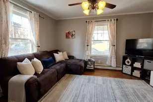 83 Chestnut St, Gardner, MA 01440 - Photo 7