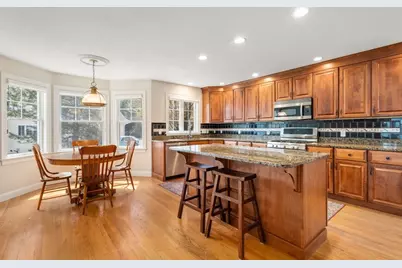 3 Summerland Way #3, Worcester, MA 01609 - Photo 9