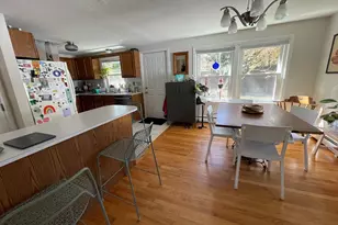 9 Cornelius Way, Cambridge, MA 02141 - Photo 5