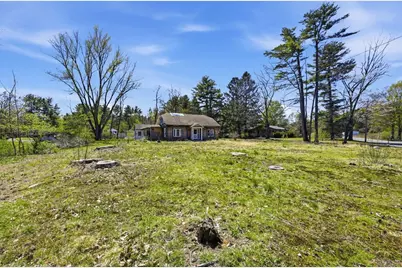 1024 Westhampton Rd, Northampton, MA 01062 - Photo 5