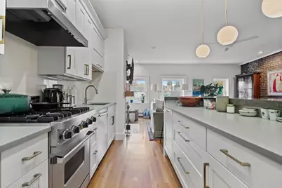 1778 Beacon St #302, Brookline, MA 02445 - Photo 3