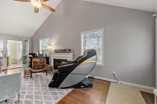 17 Ledgewood Dr, Boylston, MA 01505 - Photo 7
