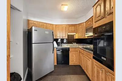 300 Lynn Shore Dr #203, Lynn, MA 01902 - Photo 21
