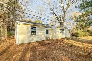 16 Schoolhouse Cross Rd, Brookfield, MA 01506 - Photo 35