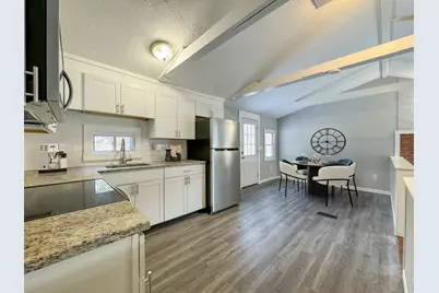 16 School House Cross Rd, Brookfield, MA 01506 - Photo 5