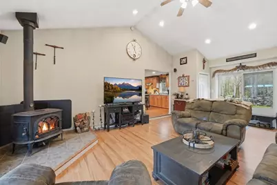 12 Holcomb Street, Leicester, MA 01524 - Photo 15