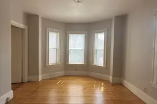 135-137 Lynde St, Melrose, MA 02176 - Photo 9