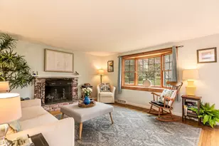 9 Mansfield Ave, Barnstable, MA 02648 - Photo 3