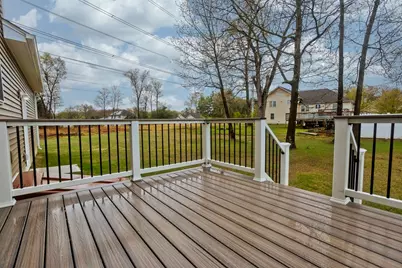 35 Focosi Ln, Ludlow, MA 01056 - Photo 35