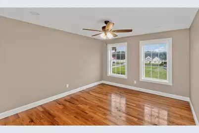 35 Focosi Ln, Ludlow, MA 01056 - Photo 23