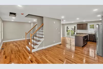 35 Focosi Ln, Ludlow, MA 01056 - Photo 11