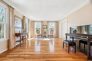 9 Belknap Dr, Andover, MA 01810 - Photo 5