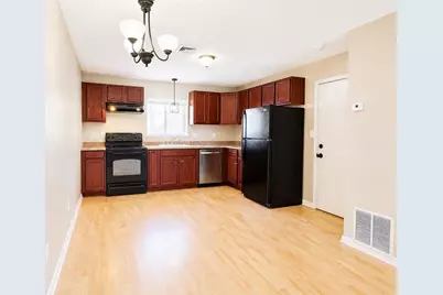 5455 N Main St #4E, Fall River, MA 02720 - Photo 5