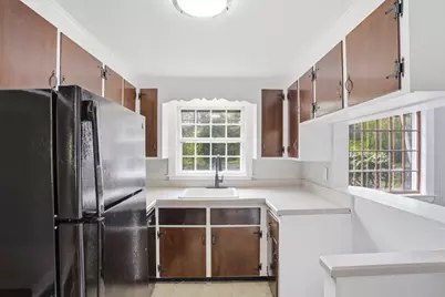 11 Sherman Bridge Rd, Wayland, MA 01778 - Photo 9