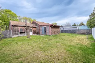 82 Cottonwood Rd, New Bedford, MA 02745 - Photo 29