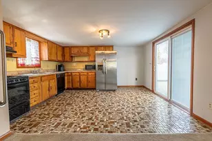 82 Cottonwood Rd, New Bedford, MA 02745 - Photo 13