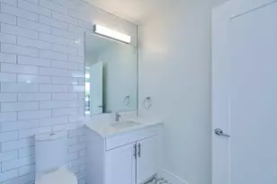 301 Border St, Boston, MA 02128 - Photo 7