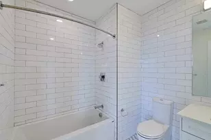 301 Border St, Boston, MA 02128 - Photo 13