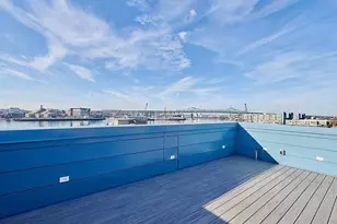 301 Border St, Boston, MA 02128 - Photo 15