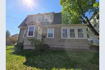 16 Mystic Lake Dr, Arlington, MA 02474 - Photo 1