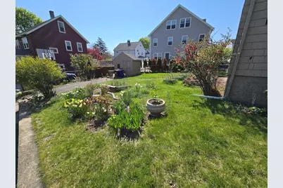 16 Mystic Lake Dr, Arlington, MA 02474 - Photo 5