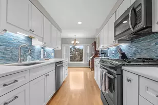 7 Whaler Ln, Quincy, MA 02171 - Photo 7