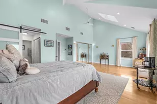 7 Whaler Ln, Quincy, MA 02171 - Photo 17