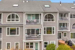 7 Whaler Ln, Quincy, MA 02171 - Photo 33