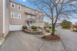 7 Whaler Ln, Quincy, MA 02171 - Photo 3