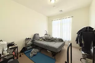 9 Gardner St, Boston, MA 02134 - Photo 15