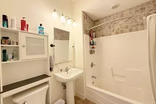 9 Gardner St, Boston, MA 02134 - Photo 11