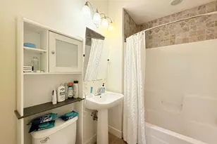 9 Gardner St, Boston, MA 02134 - Photo 9