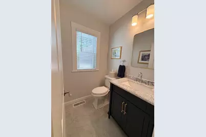 375 Lawrence Road, Medford, MA 02155 - Photo 13