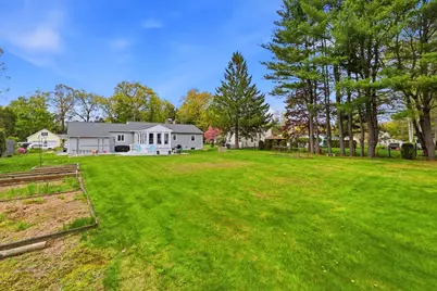 74 Shannon Ln, Westfield, MA 01085 - Photo 3