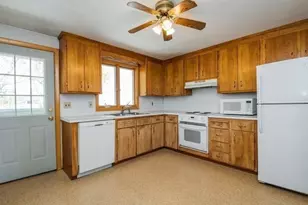 6 Barnes Ave, Salem, MA 01970 - Photo 29