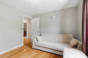 706 Lawton St, Fall River, MA 02721 - Photo 23